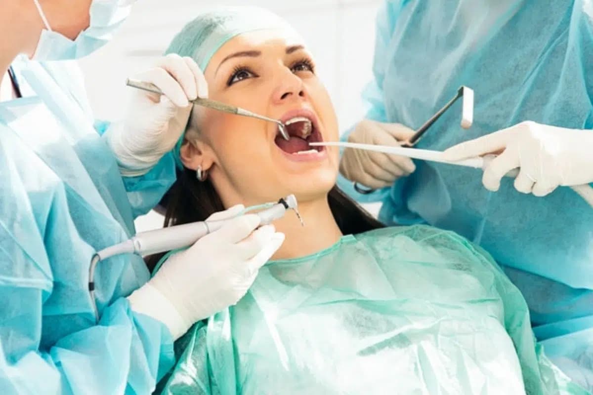 Oralchirurgischer Eingriff